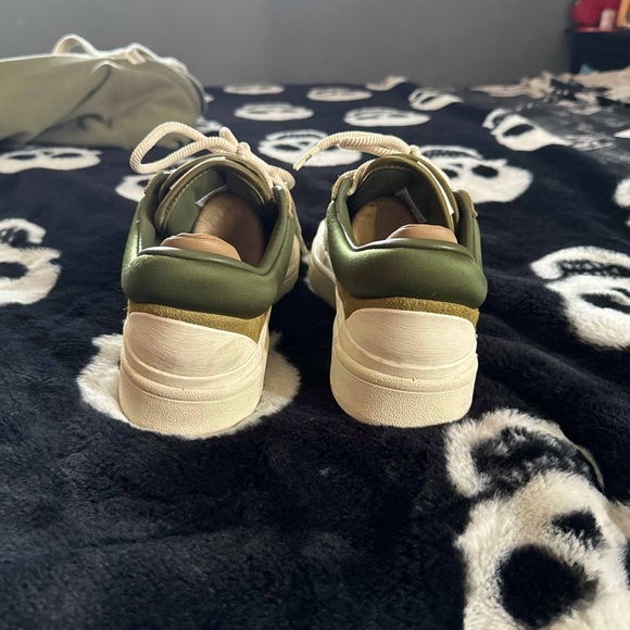 Bad bunny x campus wild moss - Picture 2 of 9